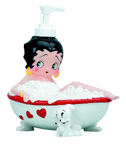 Figurine. Betty Boop dans sa baignoire avec des coeurs