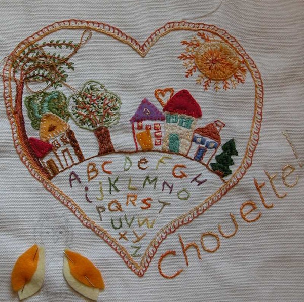 BRODERIE. coeur paysage et Alphabet