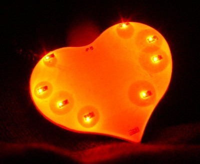 joli coeur de lumiere qui clignote