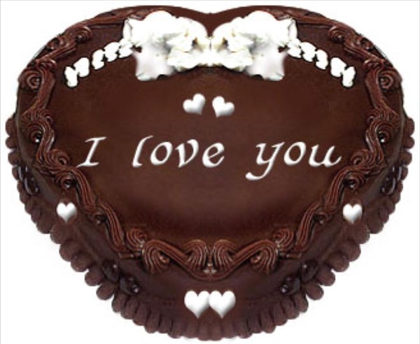 Superbe gâteau-coeur au chocolat I LOVE YOU